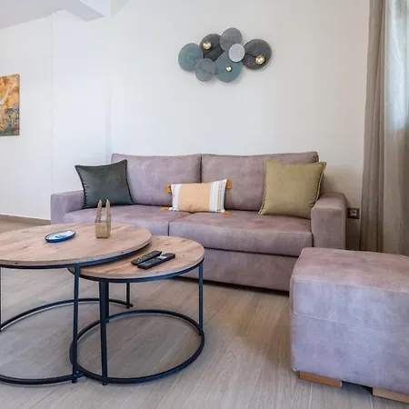 Eleni's With Stunning Sea View *